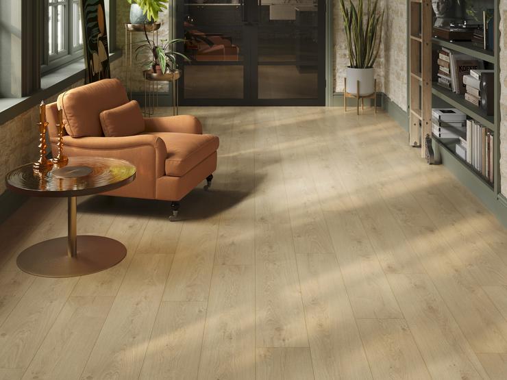 Oake and Gray Light Oak Laminate Flooring 2.179m² Pack
