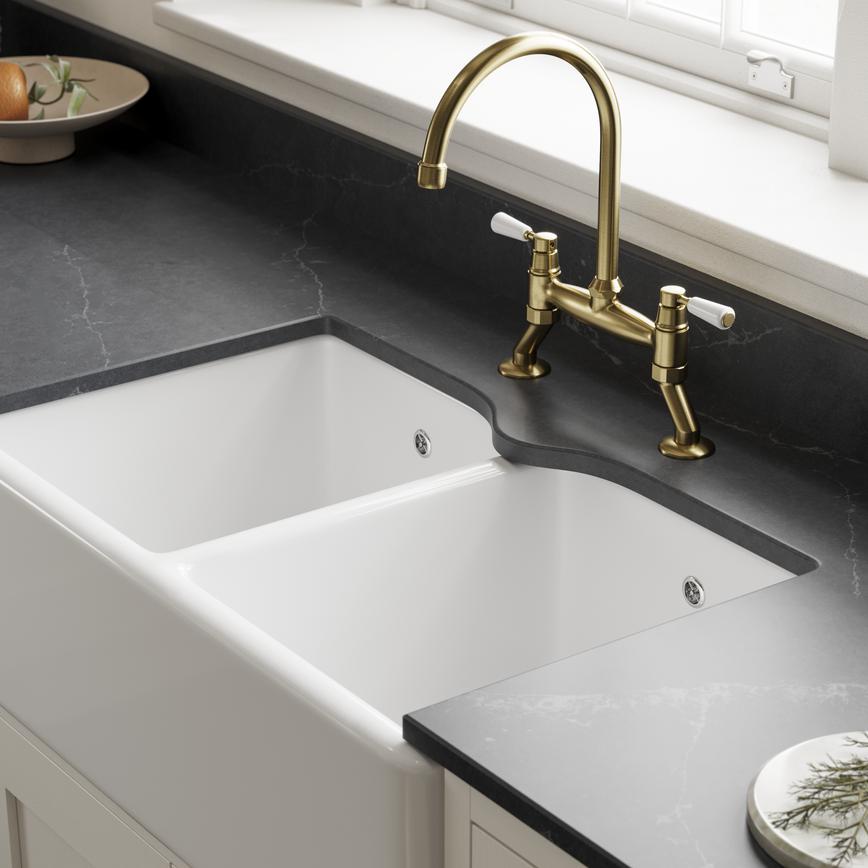 Chilcomb Porcelain Inframe Sink and Tap Cameo