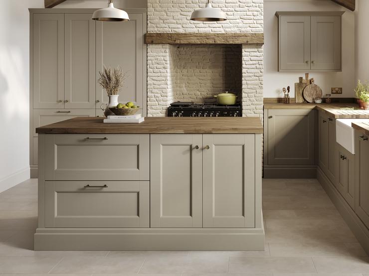 Bridgemere Pebble Set Shot